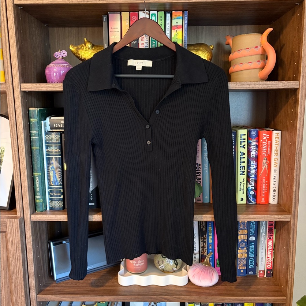 Black Ribbed Sweater with Collar